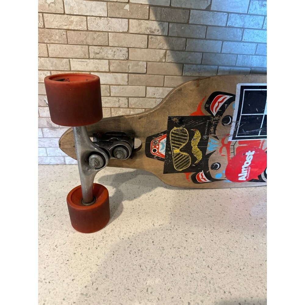 Catalyst longboard with gull wing trucks - Picture 7 of 10
